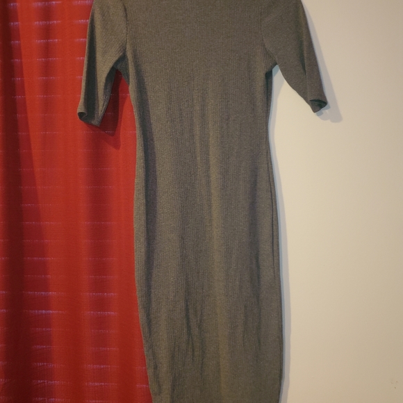 Classy gray dress - Picture 6 of 10